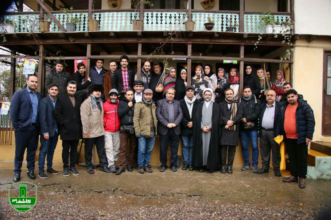 بازدید مدیر تولید، ناظر کیفی و معاونت سیمای مرکز گیلان از پشت صحنه سریال جایزه ۴ بازدید مدیر تولید، ناظر کیفی و معاونت سیمای مرکز گیلان از پشت صحنه سریال جایزه ۴