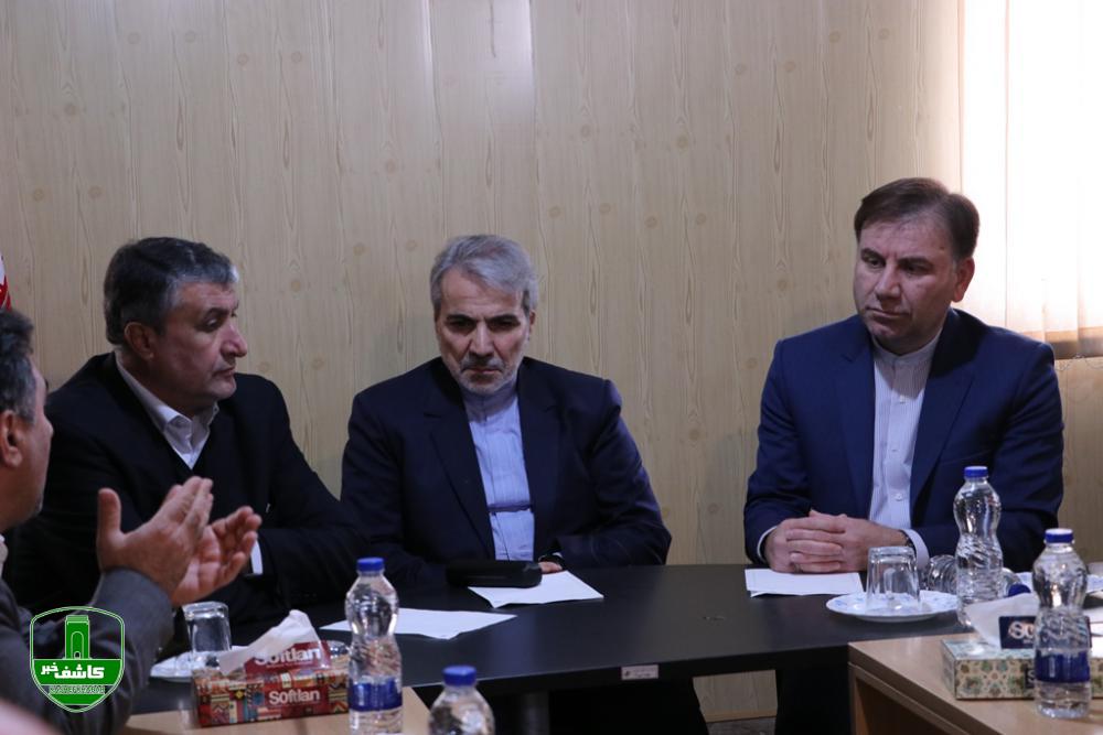 نشست بررسی پروژه راه آهن رشت-انزلی با حضور معاون رئیس جمهوری، وزیر راه و استاندار گیلان