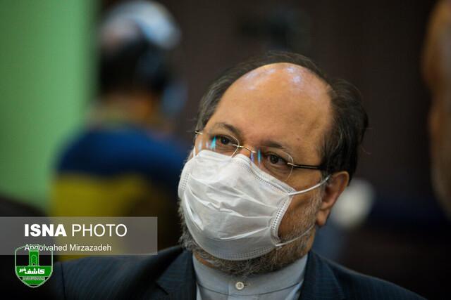 درخواست وزیر رفاه از جوانان برای ارسال نظراتشان جهت مبارزه با فقر ناشی از کرونا