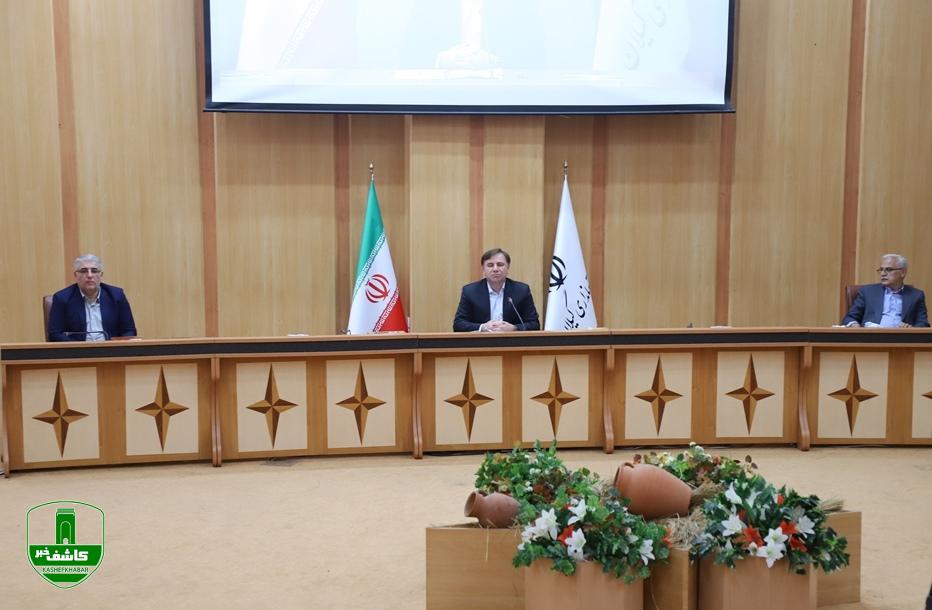 ضرورت ارائه پیامهای بهداشتی به گردشگران و استفادهکنندگان از دریا / خدمات رفاهی در تفرجگاهها مطابق با پروتکلهای بهداشتی باشد/ لزوم برنامهریزی دقیق برای کاهش غرقشدگان در نوار ساحلی