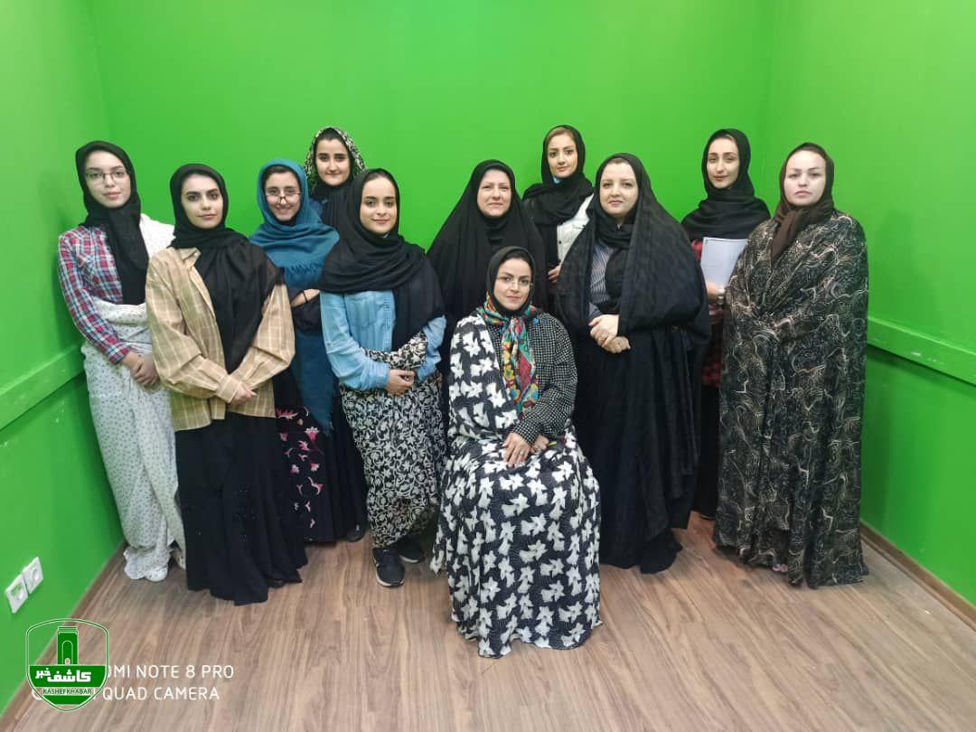 خوانش آنلاین نمایشنامه کوکوی کبوتران حرم کاری از آموزشگاه سینمایی هفت خوانش آنلاین نمایشنامه کوکوی کبوتران حرم کاری از آموزشگاه سینمایی هفت