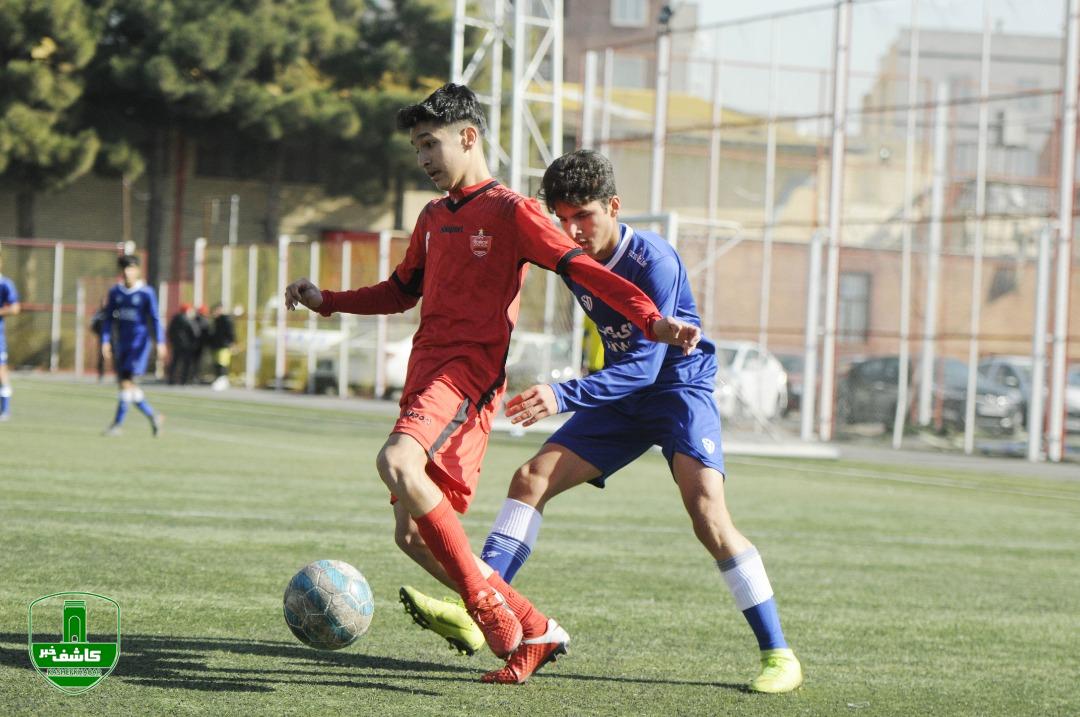 دیدار تیم های فوتبال نونهالان استقلال- پرسپولیس