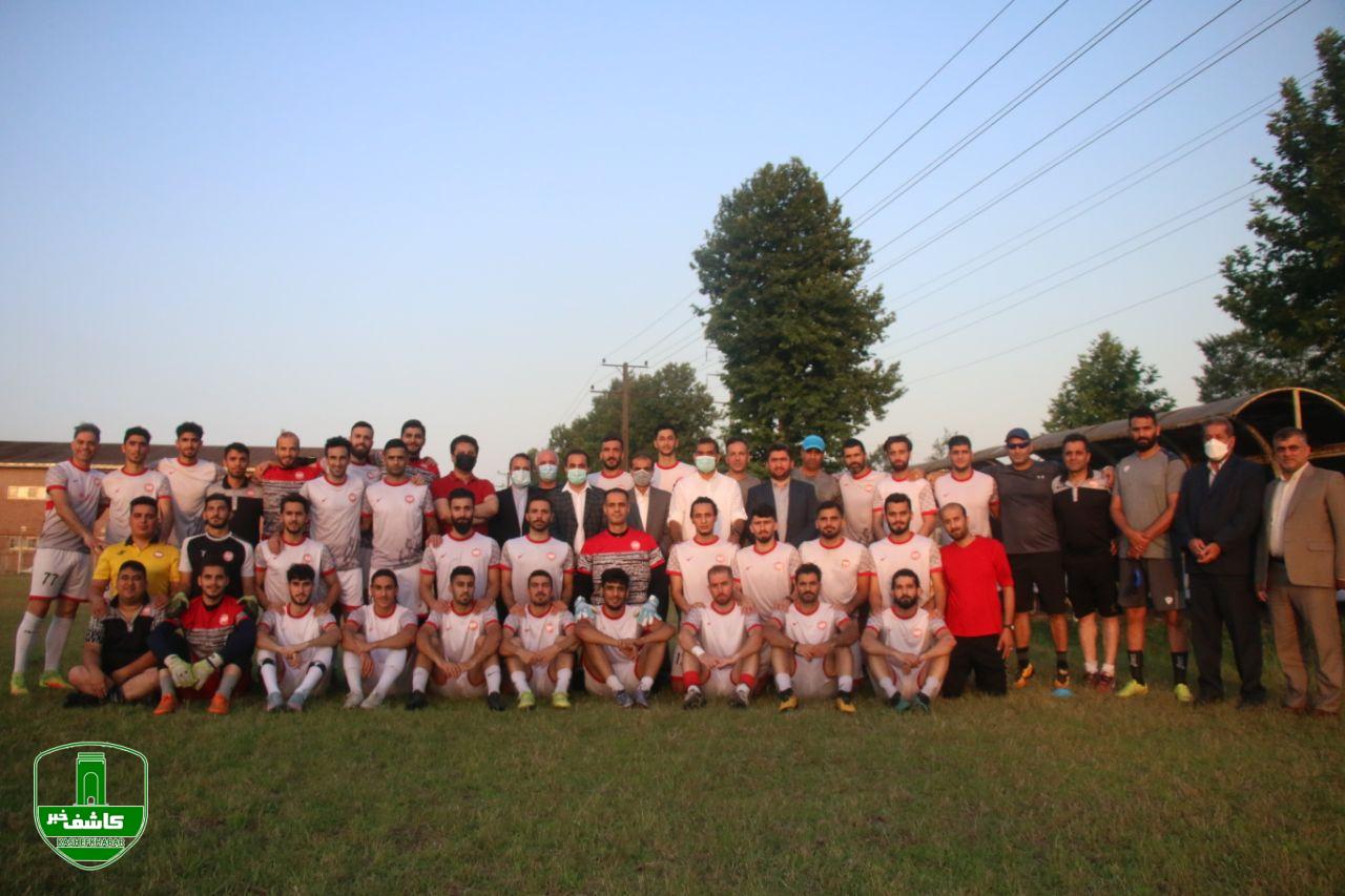 کمک نقدی شهرداری به تیم فوتبال سپیدرود جهت حضور قدرتمندانه برای ادامه مسابقات