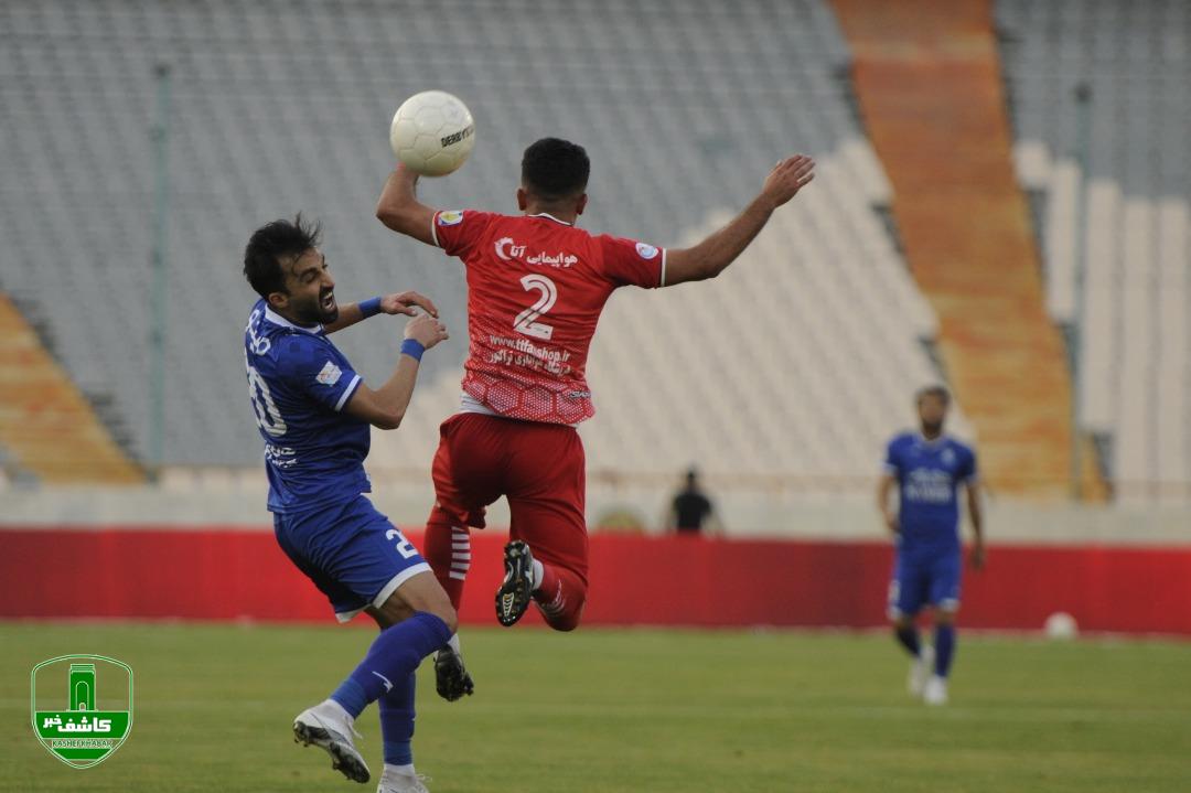 دیدار تیم های فوتبال استقلال تهران _ تراکتورسازی تبریز