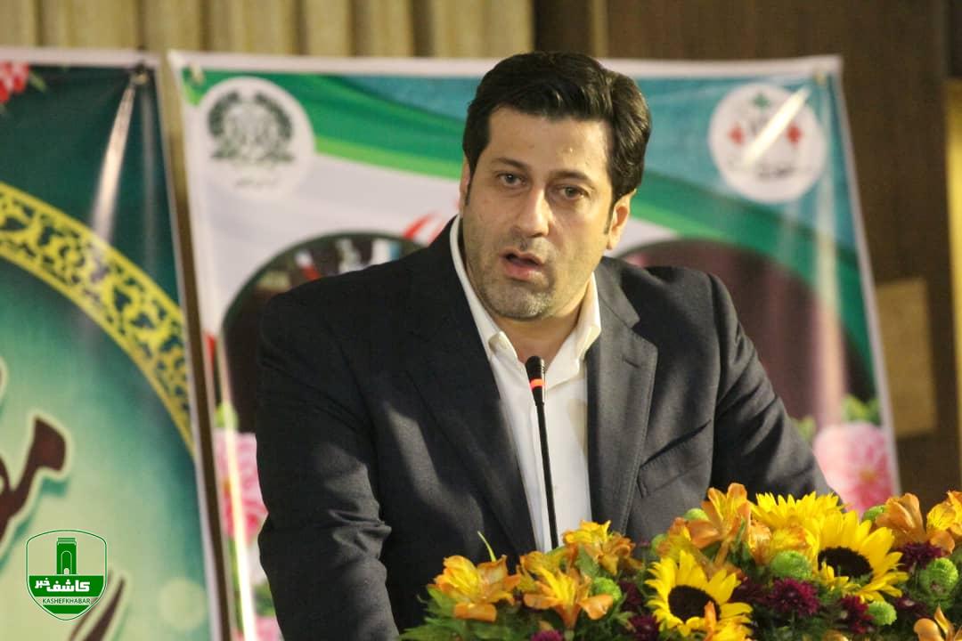 برگزاری آیین تکریم و معارفه شهردار لاهیجان برگزاری آیین تکریم و معارفه شهردار لاهیجان