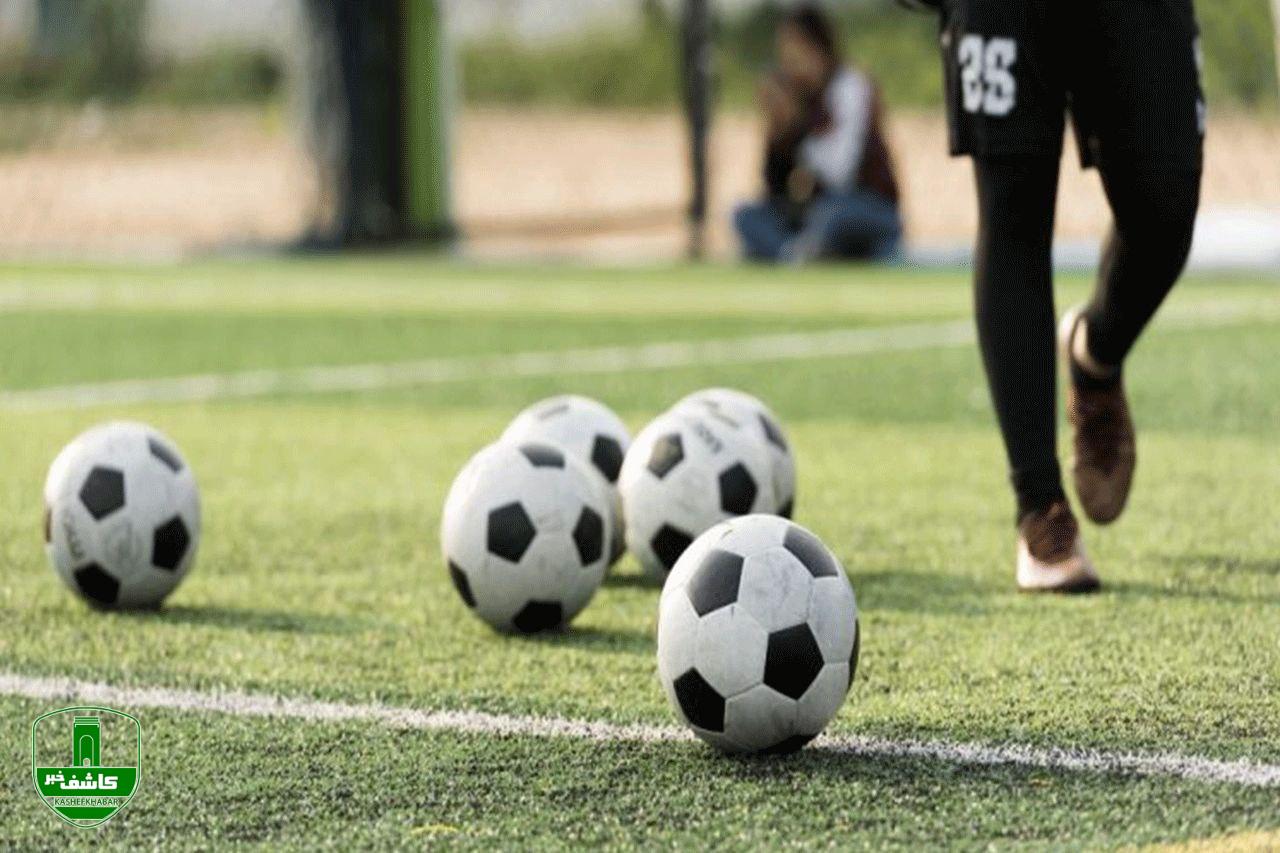 فوت نوجوان آستانه ای در حین تمرین فوتبال