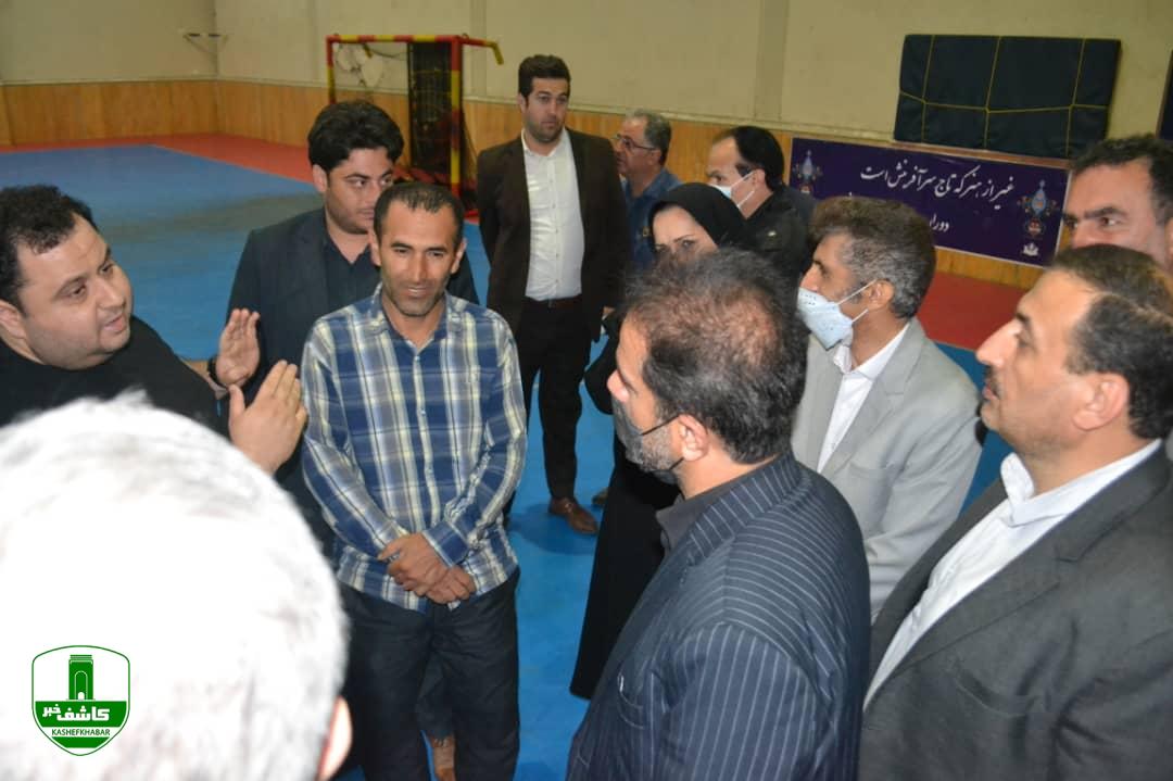 بازدید مدیرکل ورزش و جوانان استان گیلان از اماکن ورزشی شهرستان لاهیجان