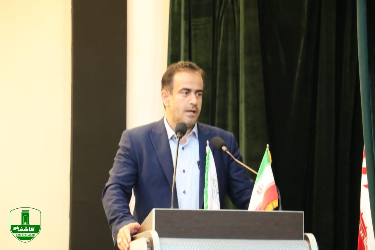 وظیفه داریم از حامیان ورزش و جوانان تقدیر وتشکرکنیم وظیفه داریم از حامیان ورزش و جوانان تقدیر وتشکرکنیم