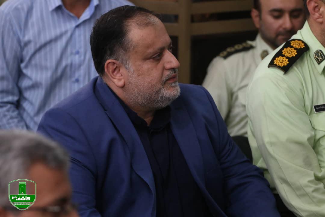 حضور فرماندار لاهیجان در مراسم اولین سالگرد شهادت شهید امید چایپز حضور فرماندار لاهیجان در مراسم اولین سالگرد شهادت شهید امید چایپز