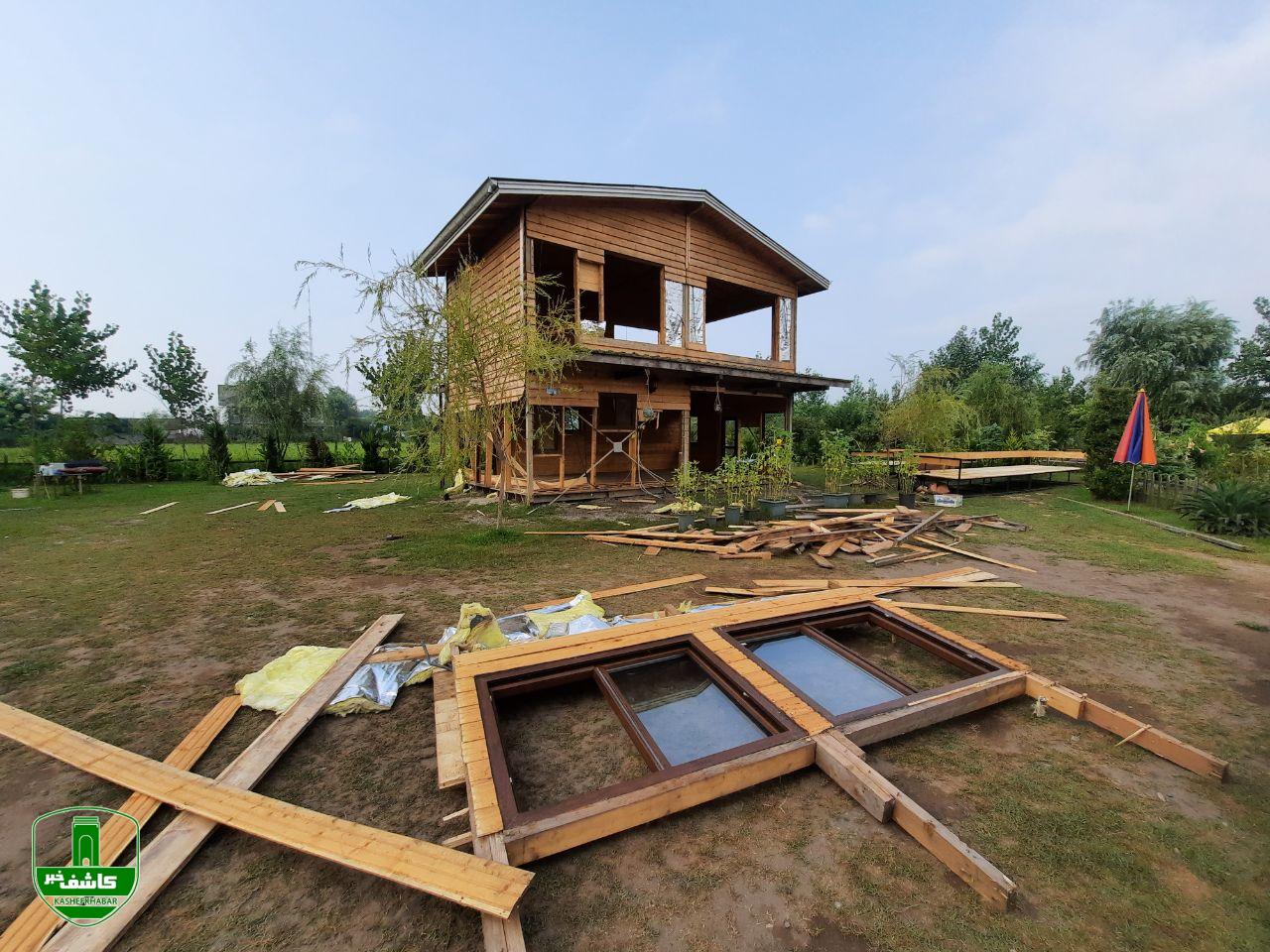 تخریب یک مجموعه گردشگری غیرمجاز در لاهیجان تخریب یک مجموعه گردشگری غیرمجاز در لاهیجان