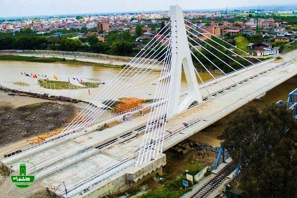 اولین پل کابلی شمال کشور در آستانه اشرفیه افتتاح شد
