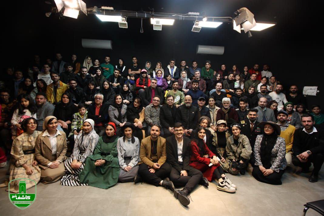 اجرای نمایش "پزشک نازنین" تا ۵ بهمن در تماشاخانه هفت رشت اجرای نمایش “پزشک نازنین” تا ۵ بهمن در تماشاخانه هفت رشت