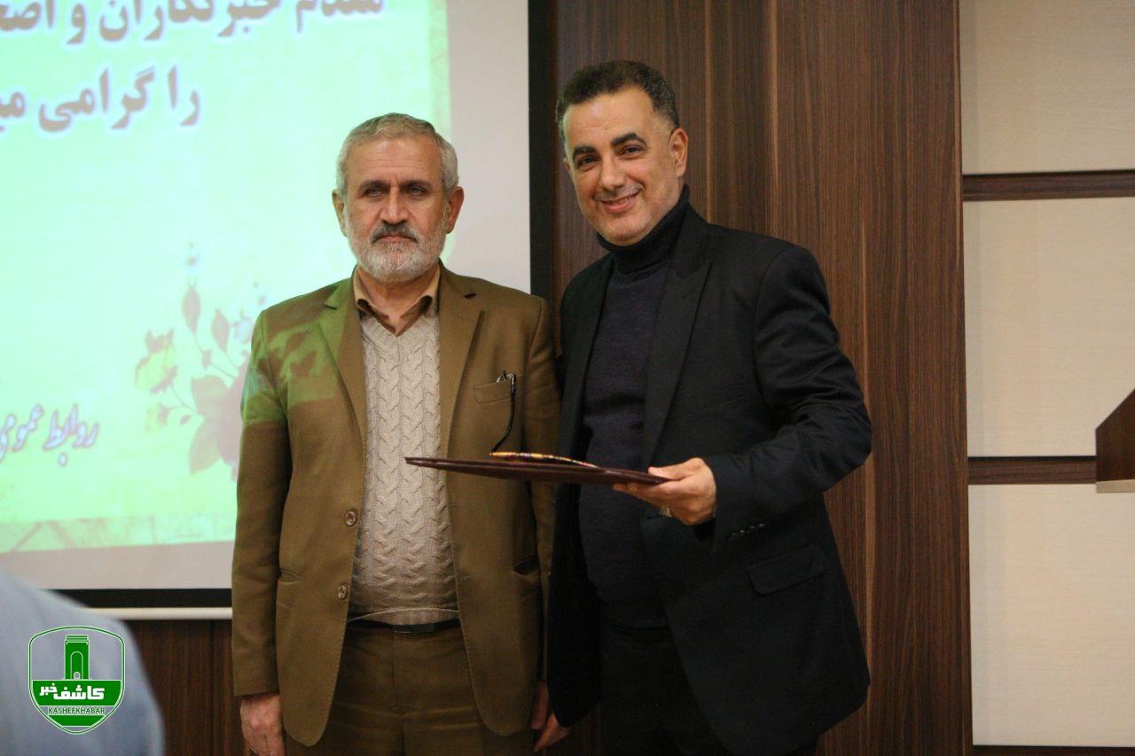 توسط شبکه بهداشت و درمان ؛ تجلیل از فعالین رسانه شهرستان لاهیجان