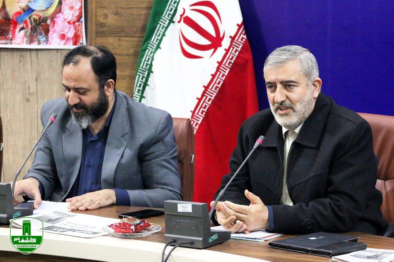 مدیرکل فرهنگ و ارشاد اسلامی گیلان در نشست خبری با اصحاب رسانه در سیاهکل خبر داد؛ برگزاری همایش نقش آل بویه در فرهنگ و تاریخ ایران و جهان اسلام در رشت و سیاهکل