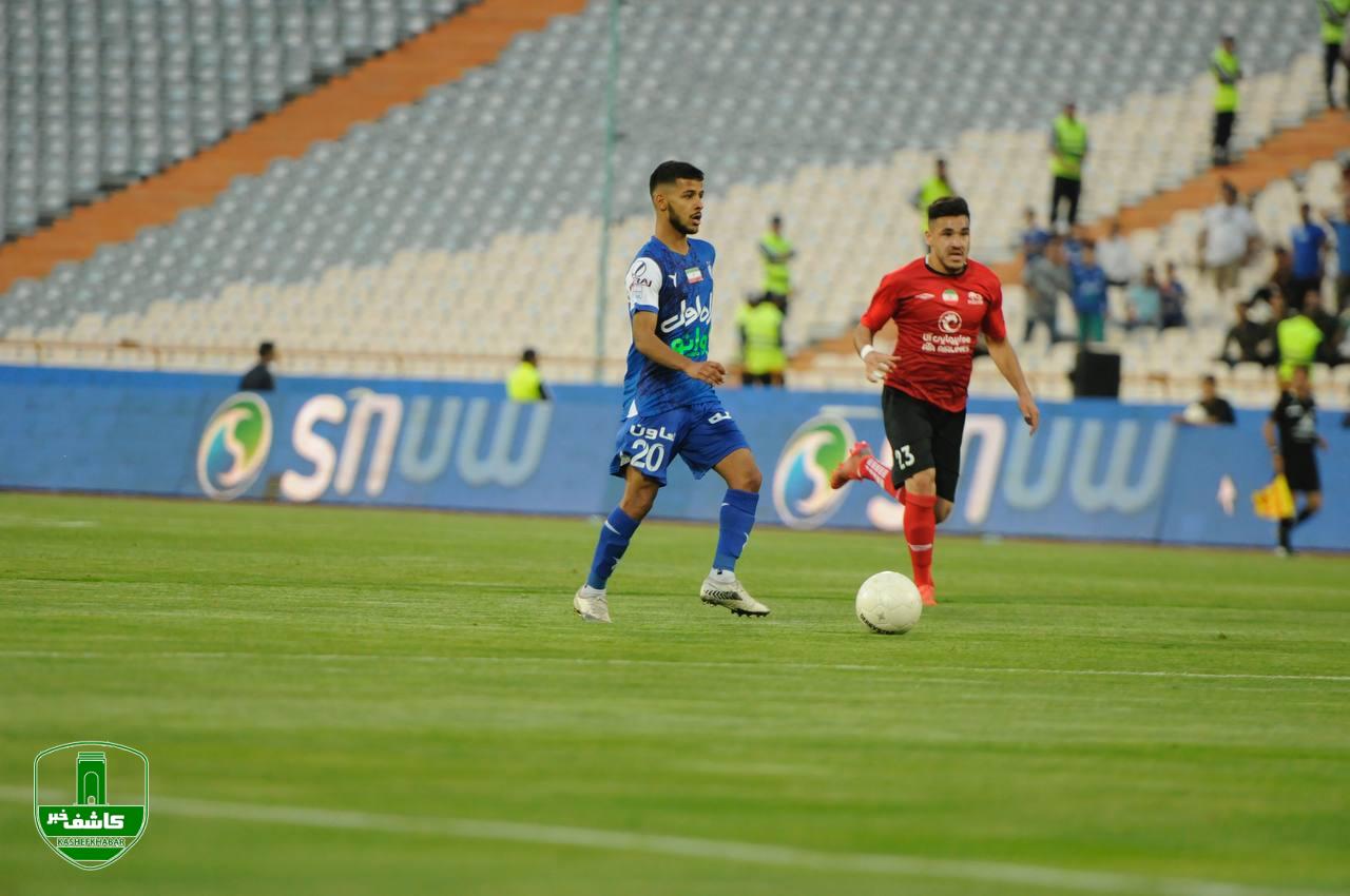 دیدار تیم های فوتبال استقلال تهران _ تراکتور سازی تبریز دیدار تیم های فوتبال استقلال تهران _ تراکتور سازی تبریز