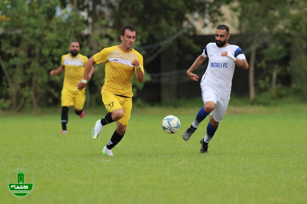 لیگ برتر گیلان ؛ دیدار تیم های فوتبال شهرداری انزلی _ سینا کلاچای لیگ برتر گیلان ؛ دیدار تیم های فوتبال شهرداری انزلی _ سینا کلاچای