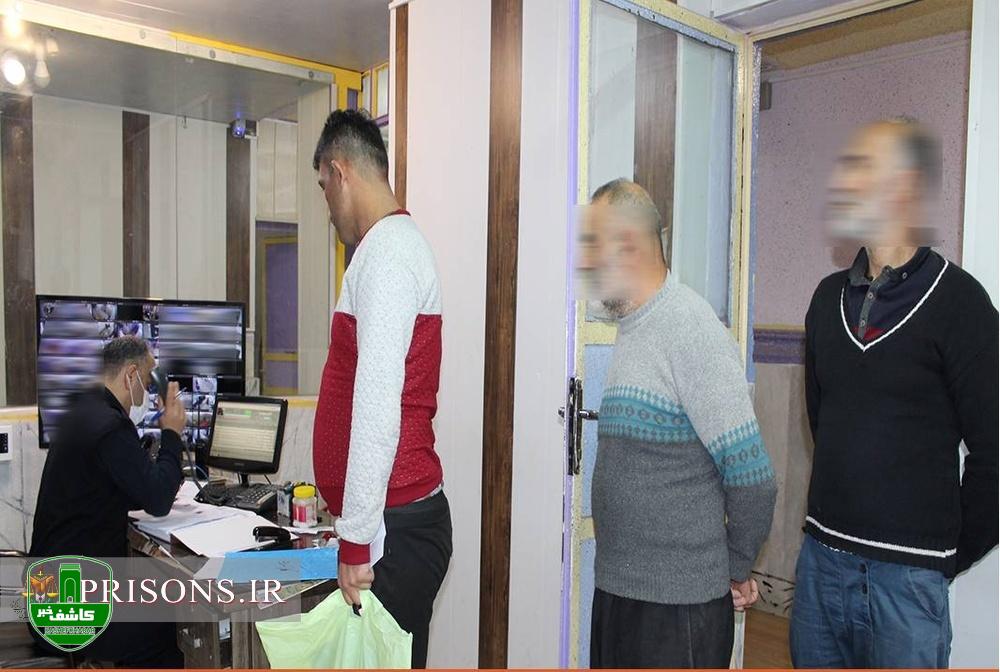 با همت خیرین تالش و گذشت شکات انجام گرفت؛ آزادی 6 زندانی در زندان تالش با بدهی بیش از 2 میلیارد ریال با همت خیرین تالش و گذشت شکات انجام گرفت؛ آزادی ۶ زندانی در زندان تالش با بدهی بیش از ۲ میلیارد ریال