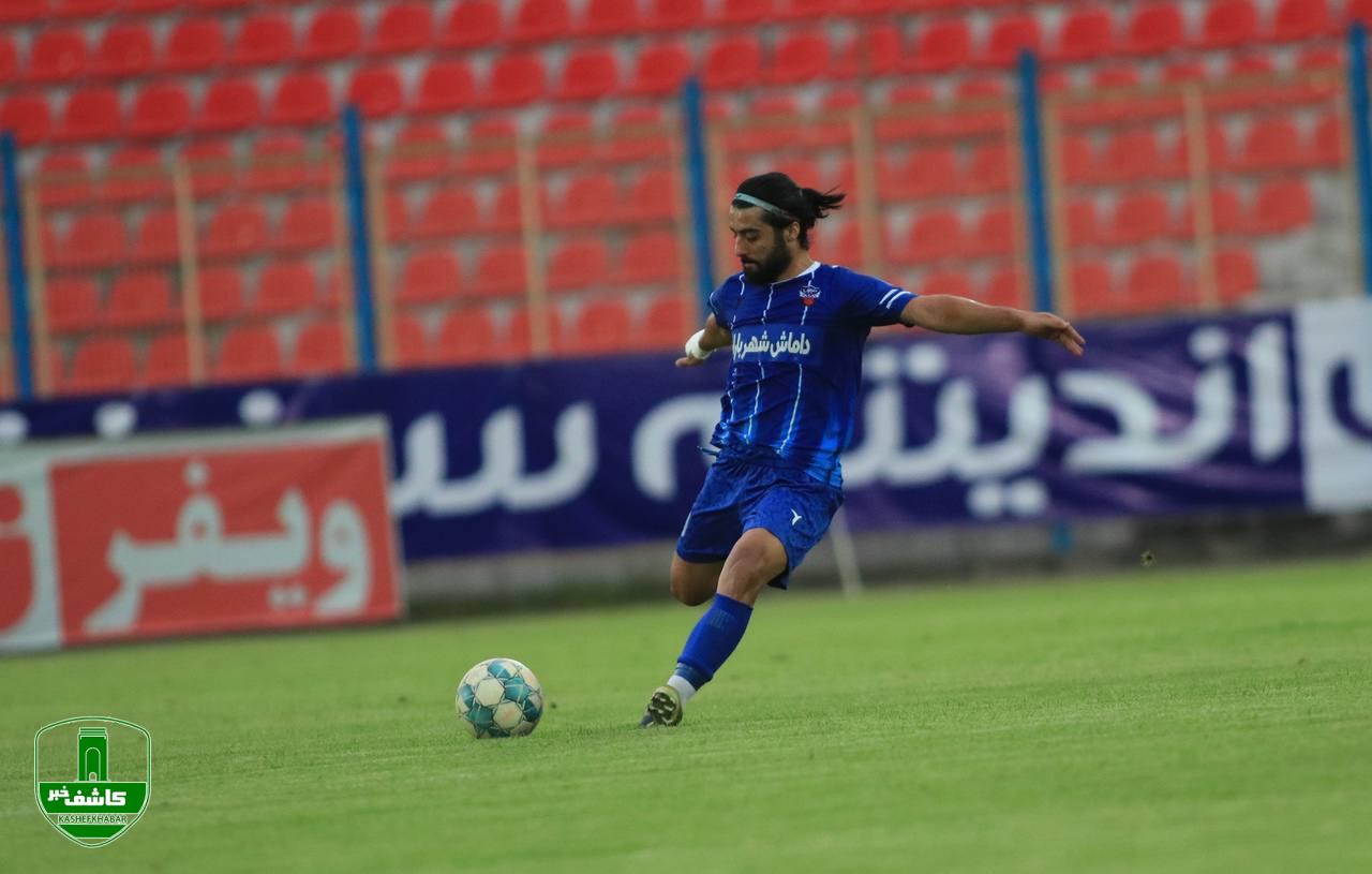 تساوی تیم فوتبال داماش مقابل دریای بابل