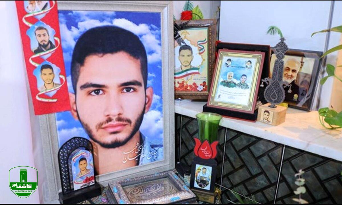 برادر شهید عجمیان: دو نفری که اعدام شدند جرم شان محاربه بود؛ ربطی به قتل برادرم نداشت برادر شهید عجمیان: دو نفری که اعدام شدند جرم شان محاربه بود؛ ربطی به قتل برادرم نداشت