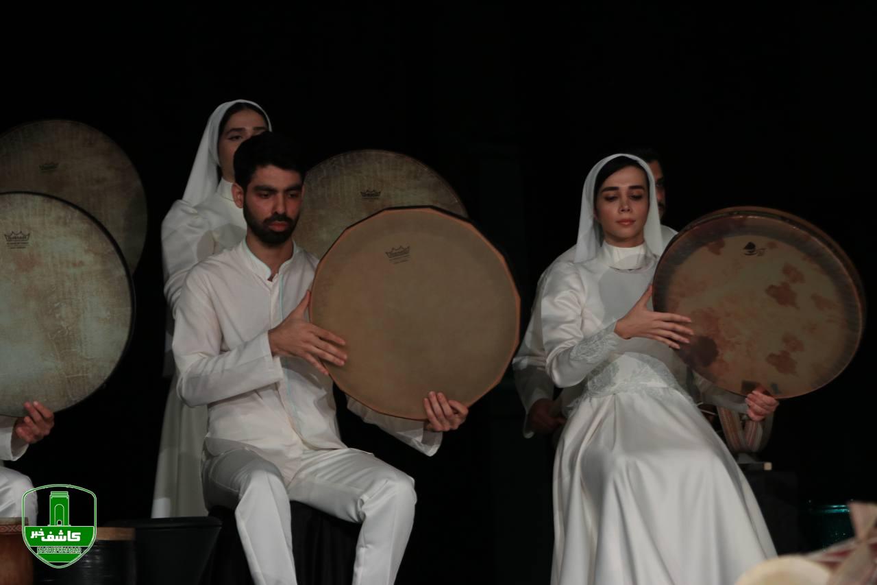 کنسرت (زیبای طناز) در تالار مرکزی رشت برگزار شد