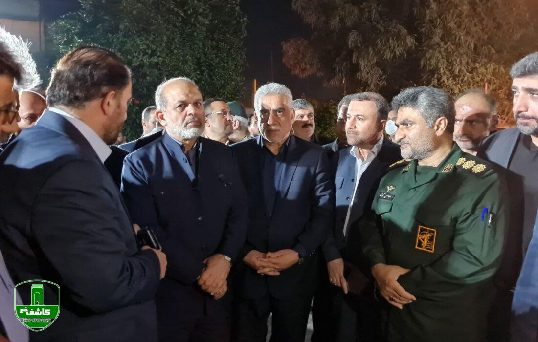 حضور وزیر کشور و استاندار گیلان در محل آتش سوزی لنگرود؛ وحیدی: با مقصر یا مقصرین برخورد قانونی خواهد شد