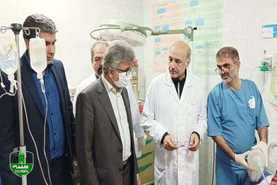 رئیس دانشگاه علوم پزشکی گیلان خبر داد: راه اندازی ۲۰ تخت ویژه با استقرار تیم های فوق تخصصی جهت مداوای مصدومان لنگرود رئیس دانشگاه علوم پزشکی گیلان خبر داد: راه اندازی ۲۰ تخت ویژه با استقرار تیم های فوق تخصصی جهت مداوای مصدومان لنگرود