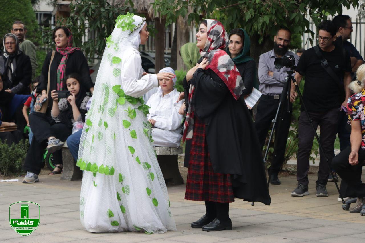 گزارش تصویری از سیزدهمین تئاتر خيابانی شهروند لاهیجان گزارش تصویری از سیزدهمین تئاتر خیابانی شهروند لاهیجان