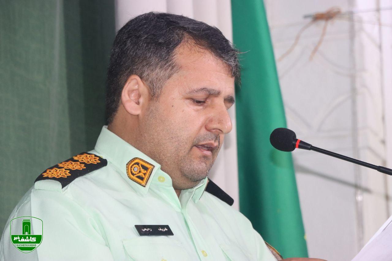 فرمانده انتظامی شهرستان لاهیجان در تریبون نماز جمعه؛ در طول تاریخ هر گاه از نگاه شهدا فاصله گرفتیم دچار آسیب جدی شدیم فرمانده انتظامی شهرستان لاهیجان در تریبون نماز جمعه؛ در طول تاریخ هر گاه از نگاه شهدا فاصله گرفتیم دچار آسیب جدی شدیم