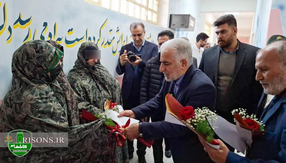 آزادی 25 زندانی واجدشرایط در بازدید رئیس سازمان زندانها از زندان زنان رشت آزادی ۲۵ زندانی واجدشرایط در بازدید رئیس سازمان زندانها از زندان زنان رشت