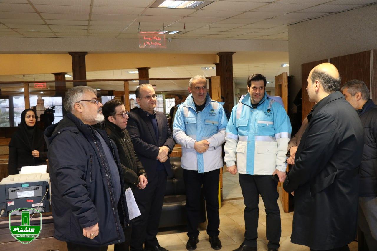 بازدید سرپرست فرمانداری لاهیجان از واحدهای مختلف شهرداری بازدید سرپرست فرمانداری لاهیجان از واحدهای مختلف شهرداری