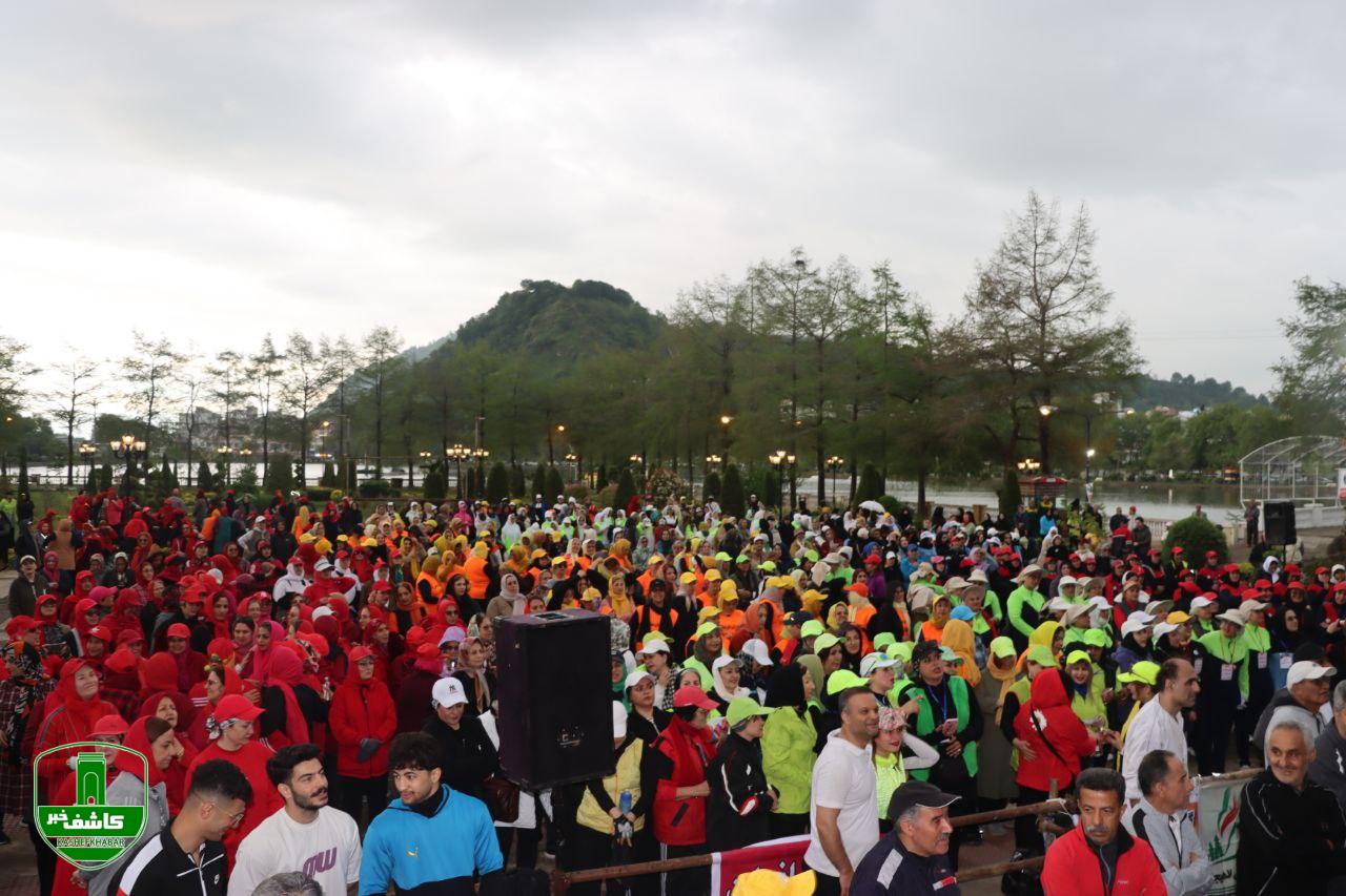 همایش بزرگ پیاده روی صبح گاهی در لاهیجان