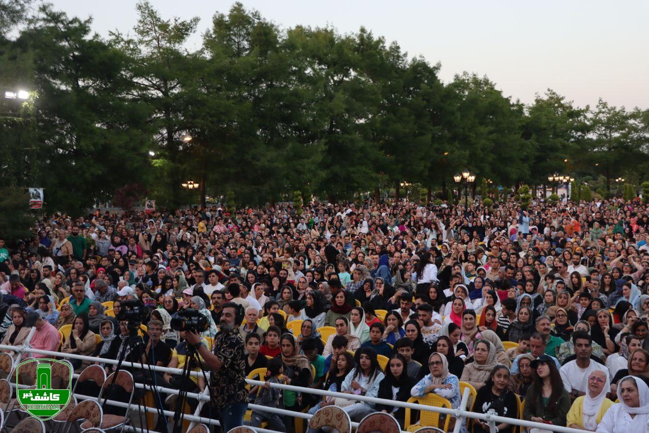 استقبال ۱۵ هزار نفری جشنواره چای لاهیجان / اجرای کنسرت مصطفی راغب در جزیره استخر