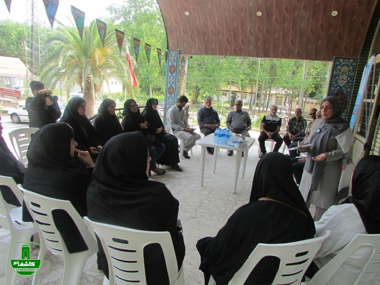 رویداد کتابخوانی با عنوان “با کتاب زندگی کنیم”در رودبنه لاهیجان