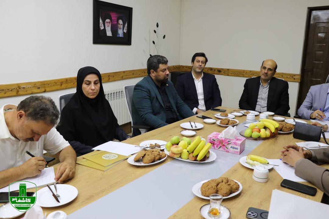 جلسه شورای سیاست گذاری چهاردهمین جشنواره تئاتر خیابانی شهروند لاهیجان برگزار شد