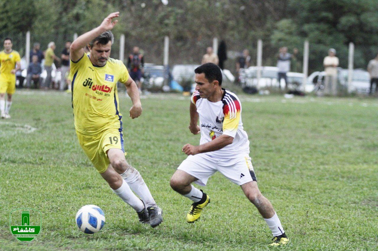 فینال مسابقات فوتبال جام پیشکسوتان محلات گیلان در زمین ورزشی تالاب سوستان برگزار شد