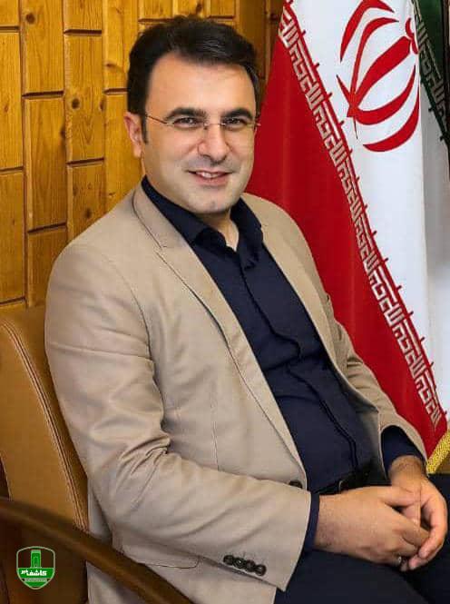 با حکم دکتر هادی حق‌شناس؛ سید اسمعیل سادات رسما بعنوان شهردار لنگرود منصوب شد