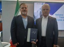 با اهدای لوح سپاسی از سوی گروه صنعتی ایران ترانسفو: از مدیر عامل شرکت برق منطقهای گیلان تقدیر و قدردانی به عمل آمد