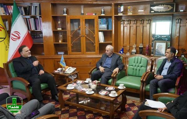 در راستای توسعه و رونق صنعت استان: نشست سه جانبه مدیر عامل شركت برق منطقهای گیلان، نماینده فولاد خزر و نماینده مردم رشت و خمام برگزار شد در راستای توسعه و رونق صنعت استان: نشست سه جانبه مدیر عامل شرکت برق منطقهای گیلان، نماینده فولاد خزر و نماینده مردم رشت و خمام برگزار شد