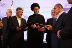 تفاهم‌نامه خواهرخواندگی شهرهای لاهیجان و اردبیل با حضور وزیر فرهنگ و ارشاد اسلامی امضا شد